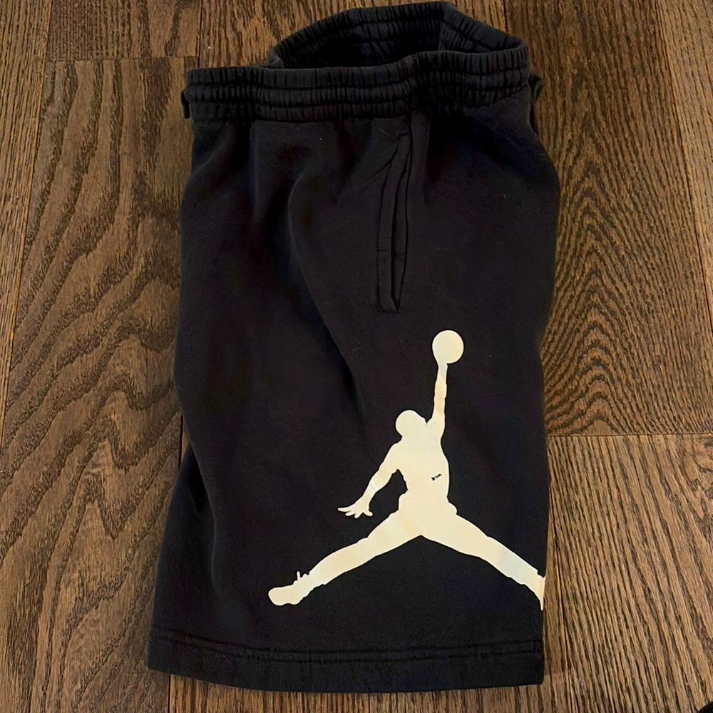 Michael Jordan Nike shorts, Boys Large